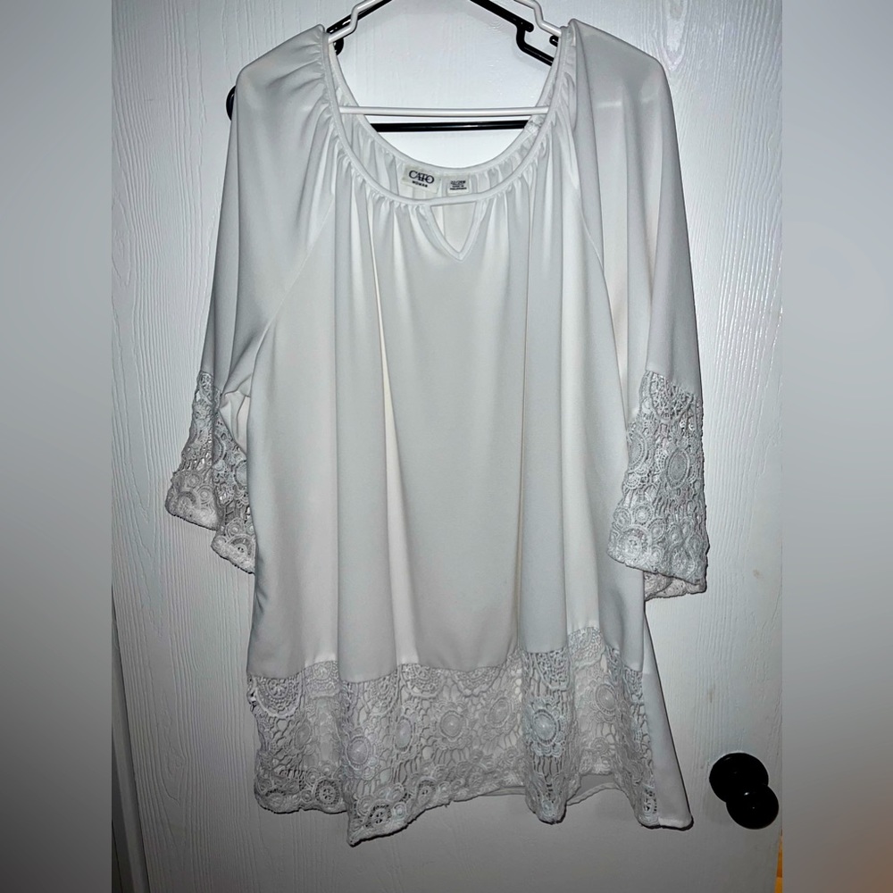 White Cato Fashion size 22/24